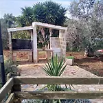 Frande - Con Ampia Piscina E Campo Da Gioco Privato Tatil Evi Alessano