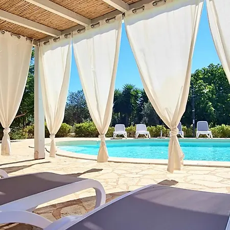 Nyaraló Frande - Con Ampia Piscina E Campo Da Gioco Privato