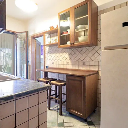 Frande - Con Ampia Piscina E Campo Da Gioco Privato Nyaraló *