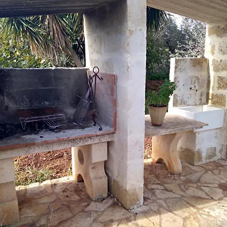 Dom wakacyjny Frande - Con Ampia Piscina E Campo Da Gioco Privato