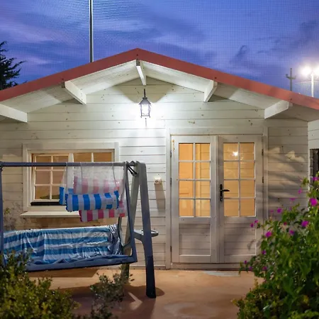 Frande - Con Ampia Piscina E Campo Da Gioco Privato * Alessano