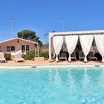 Frande - Con Ampia Piscina E Campo Da Gioco Privato Casa vacanze *