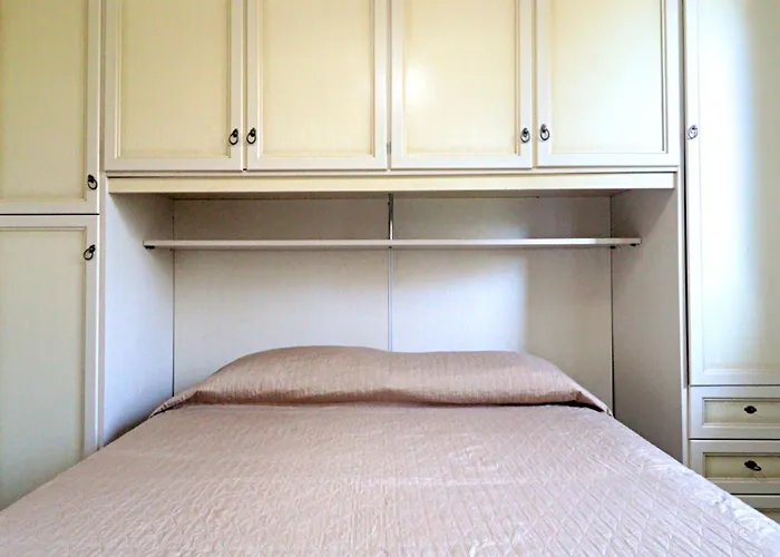 בית נופש Frande - Con Ampia Piscina E Campo Da Gioco Privato *