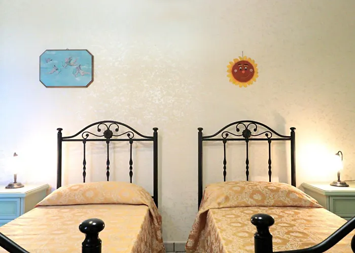 בית נופש Frande - Con Ampia Piscina E Campo Da Gioco Privato