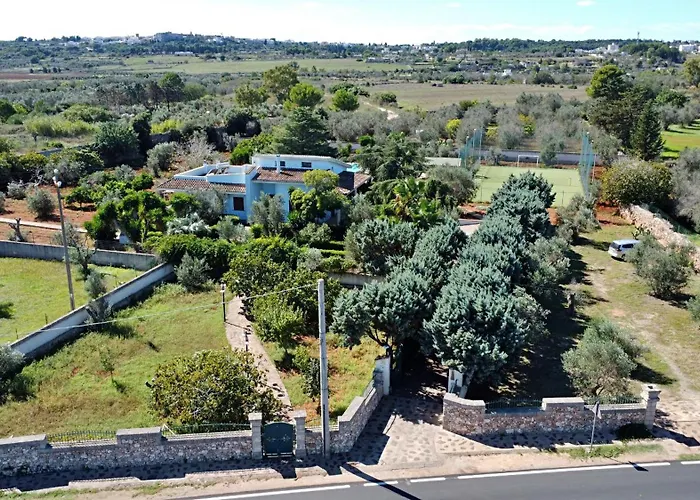 Frande - Con Ampia Piscina E Campo Da Gioco Privato Tatil Evi *